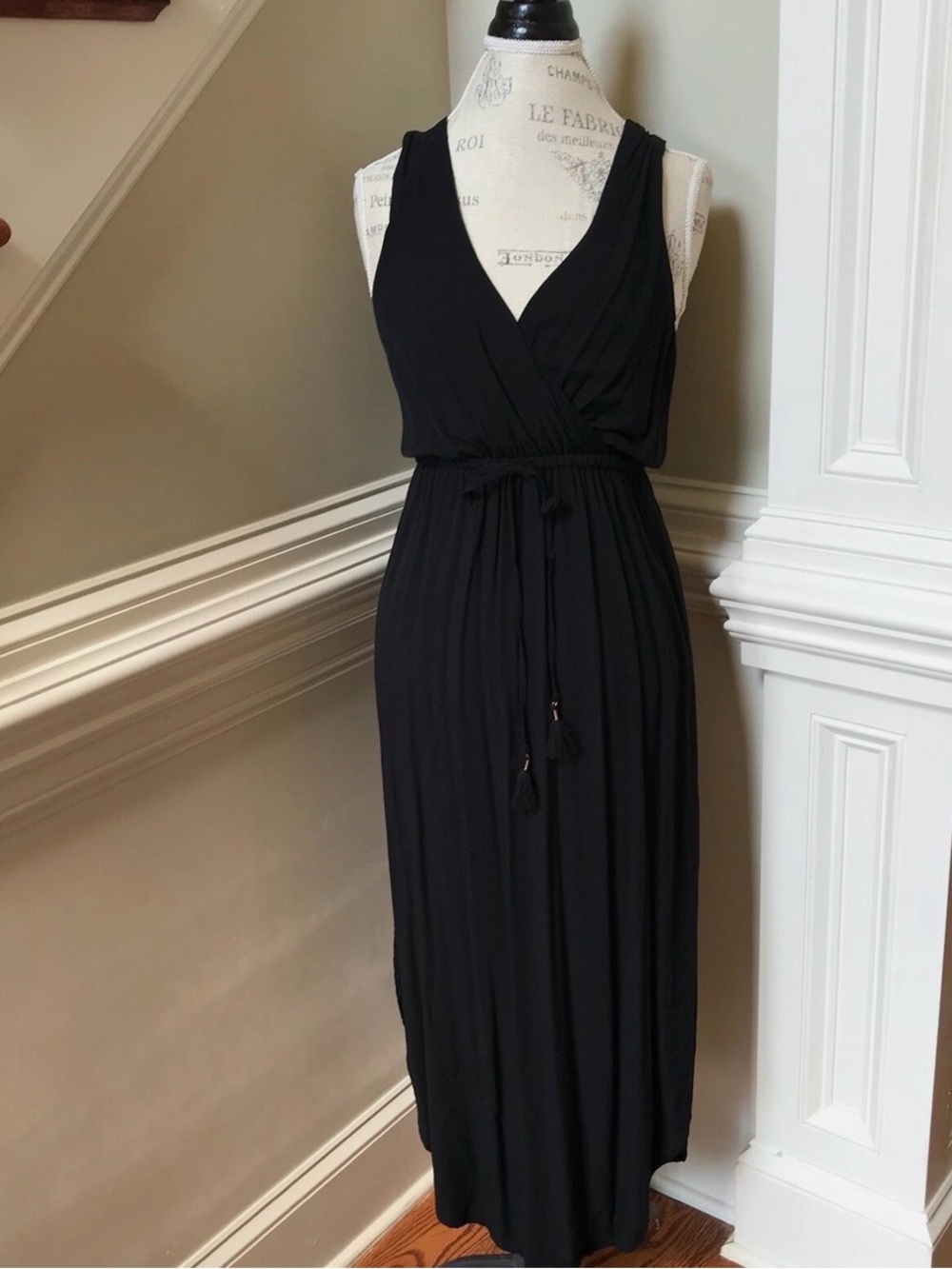 l*space Black Sleeveless V-Neck Maxi with Waist Tie